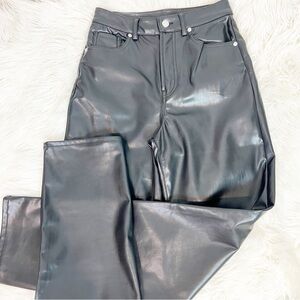 DIVIDED H&M BLACK FAUX LEATHER HIGH RISE STRAIGHT LEG PANTS WOMENS SZ 0